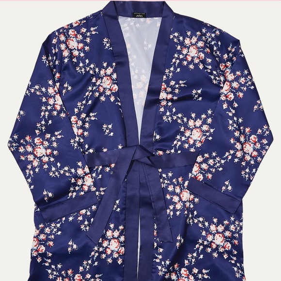NWT Morgan Lane Allie Robe -blue floral - L/XL - Picture 2 of 4